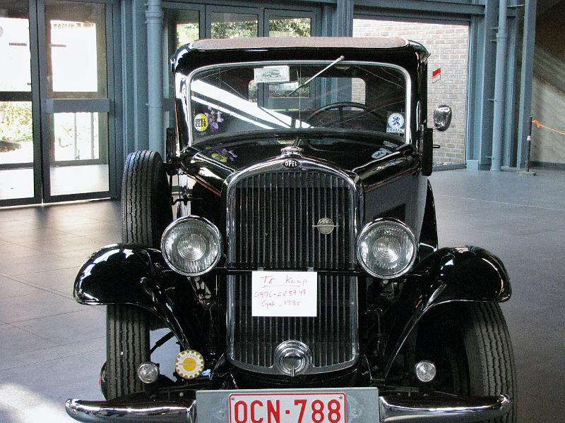Oldtimerbeurs Limburghal Genk op 19-20 maart 2011 (34).JPG